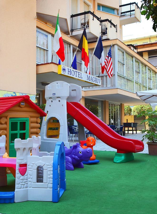 Hotel Magriv Римини Экстерьер фото